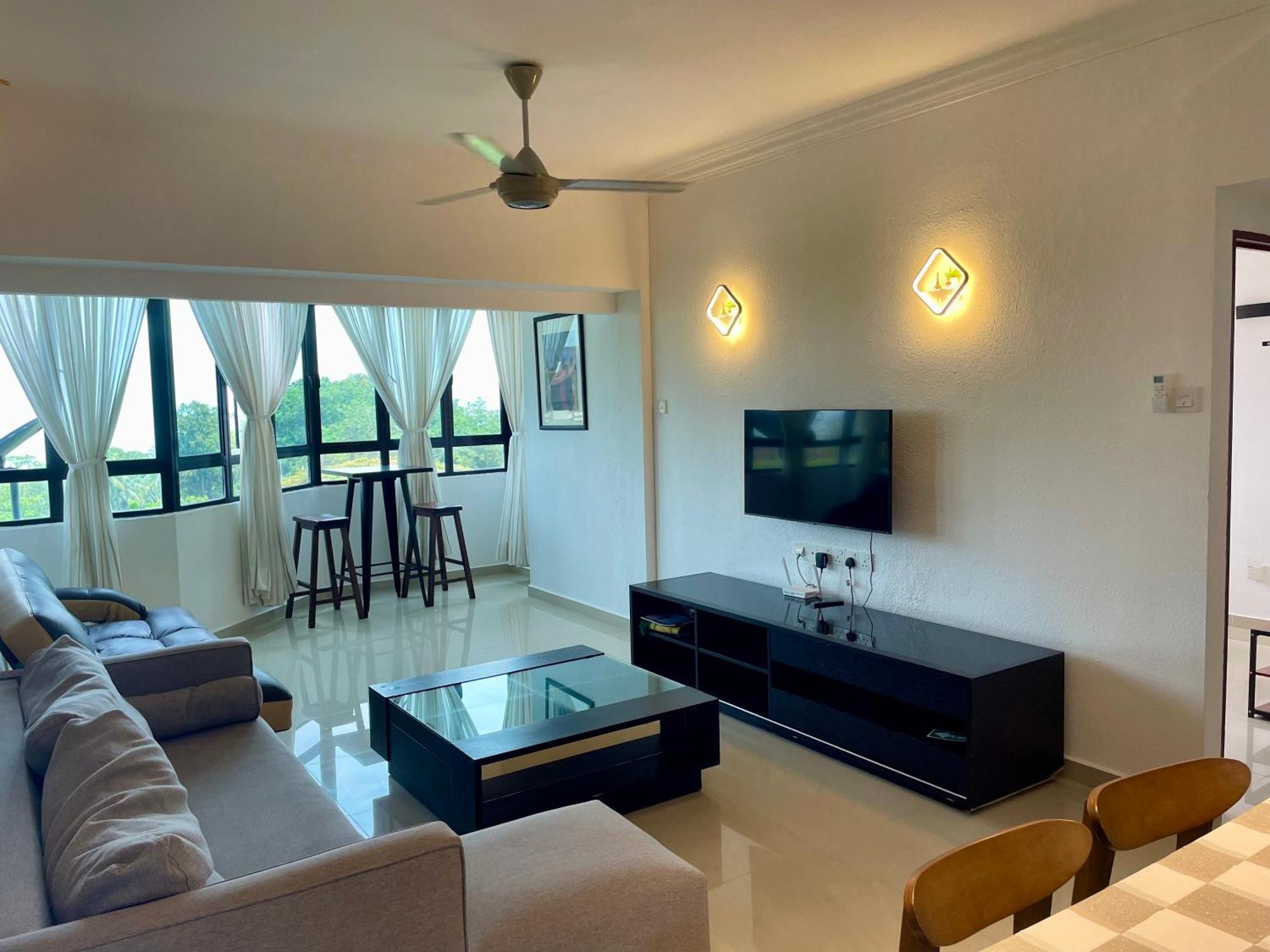 Ferienwohnung The Ferringhi Sea View At Sri Sayang Batu Feringgi Exterior foto